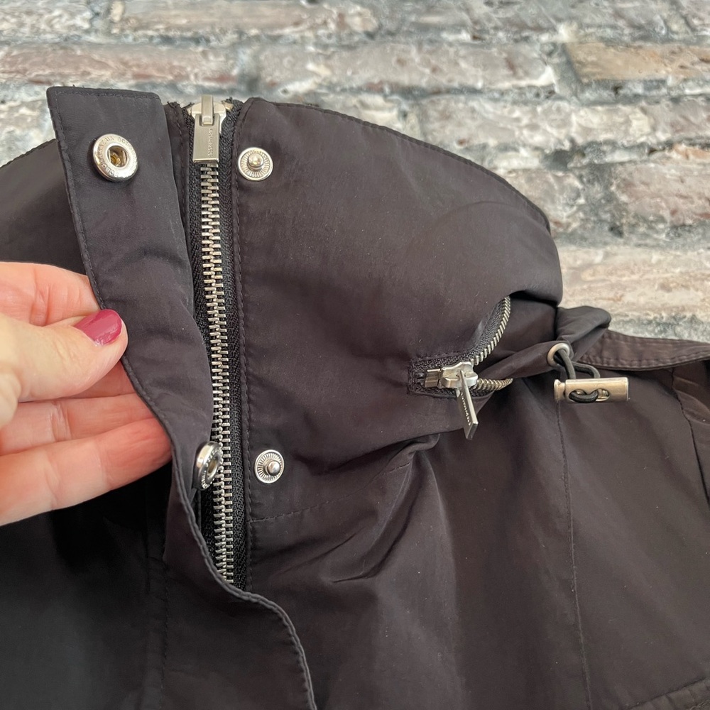 BCBGMaxAzria Black All Weather Utility PackableJacket in excellent new condition - Picture 10 of 16